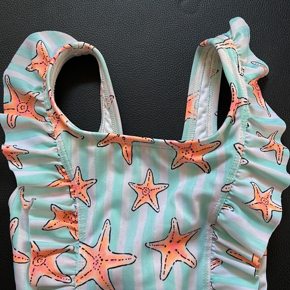 toddler Swimsuit size 4/5 xs - Picture 3 of 3